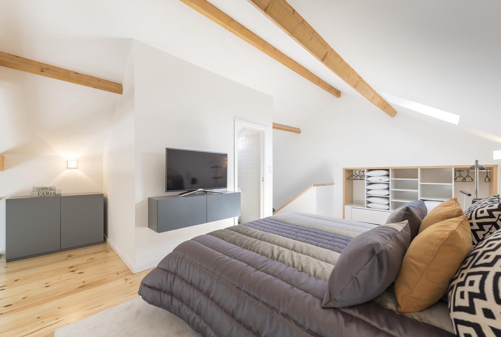 Lovelystay-Modern Loft City Center Порту Екстер'єр фото