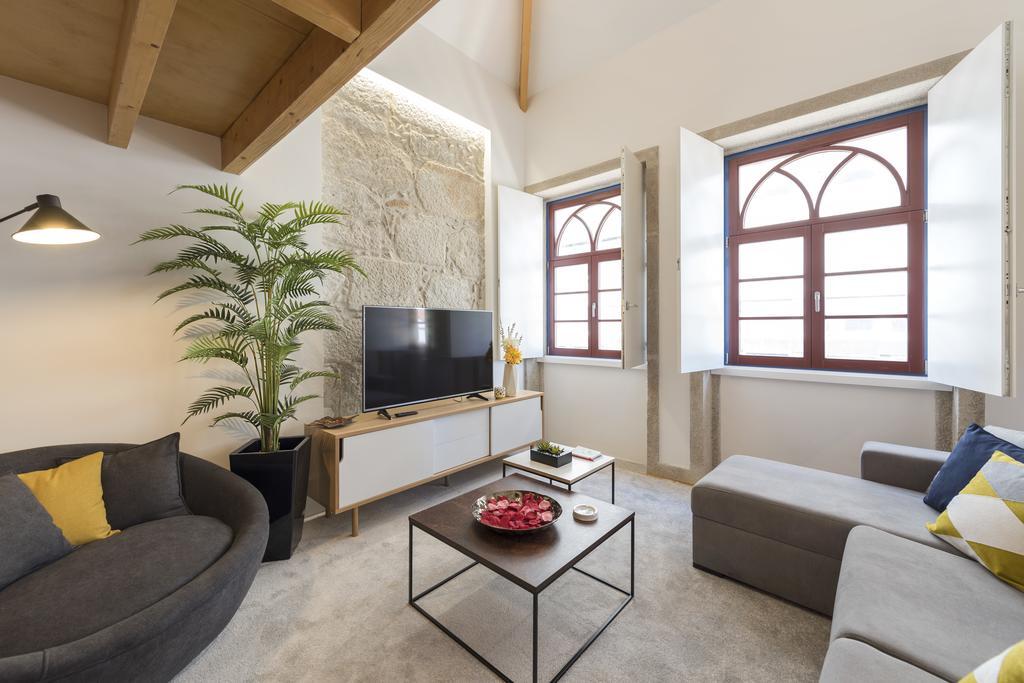 Lovelystay-Modern Loft City Center Порту Екстер'єр фото