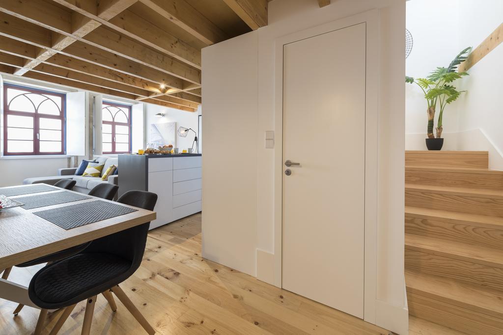 Lovelystay-Modern Loft City Center Порту Екстер'єр фото