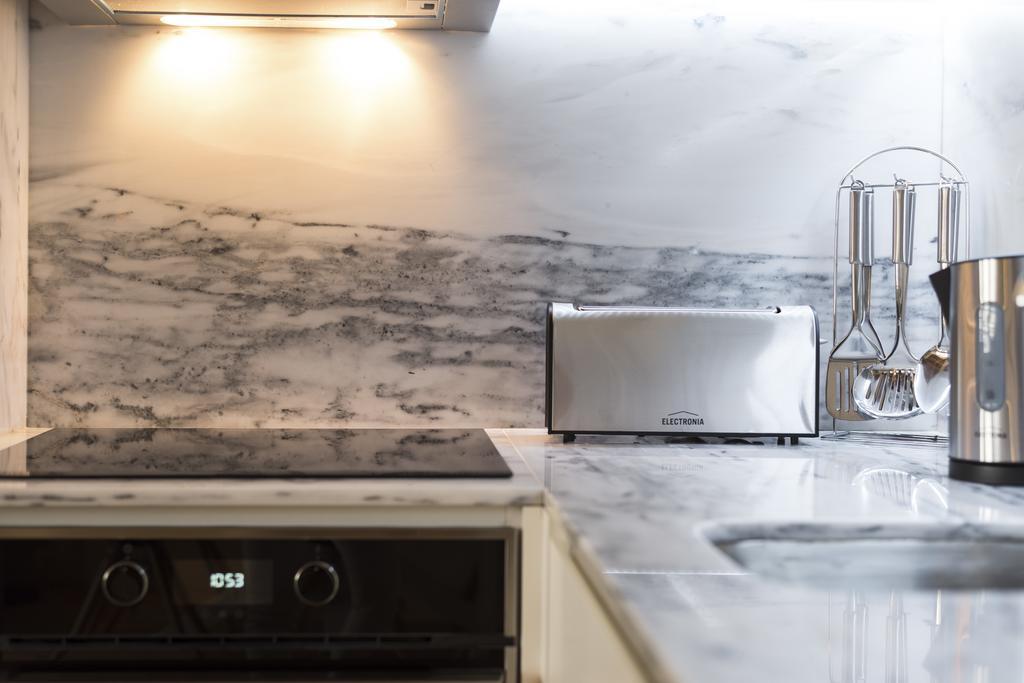 Lovelystay-Modern Loft City Center Порту Екстер'єр фото