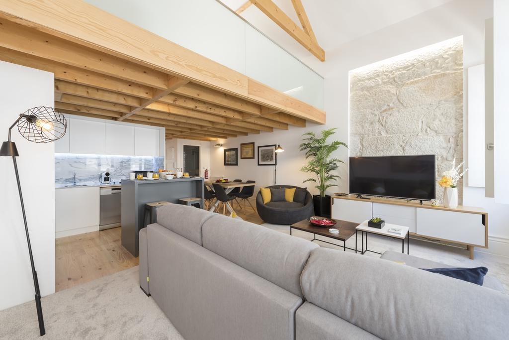 Lovelystay-Modern Loft City Center Порту Екстер'єр фото